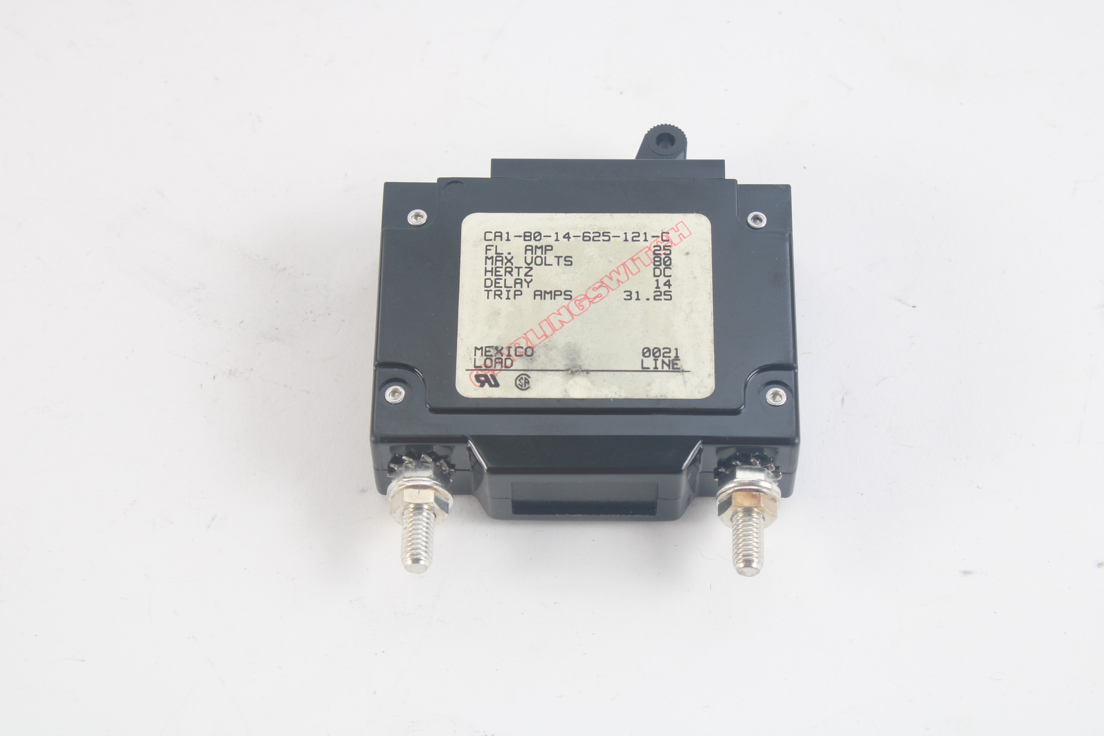 CA1-B0-14-625-121-C The Littelfuse Inc. CA1-B0-14-625-121-C is a single-pole magnetic circuit breaker designed for panel mounting. It offers a 25A current rating and a 480V voltage rating.