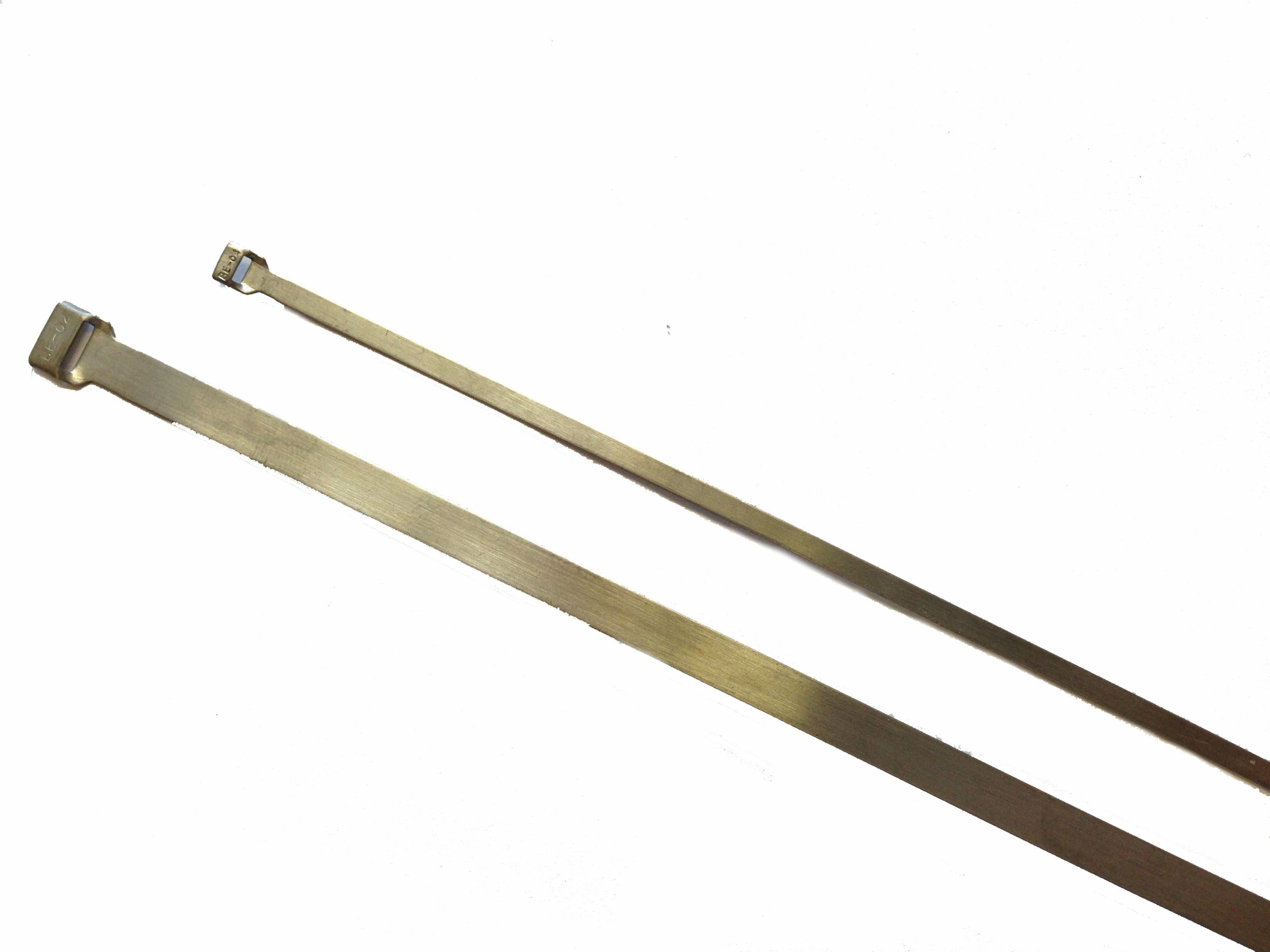 A31189 The Band-It A31189 is a 1/8" steel banding strap from Glenair, measuring 8.1 inches in length. It is constructed from stainless steel.