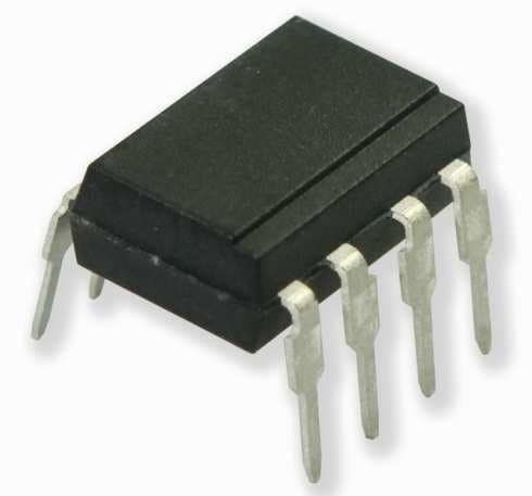 6N135 The Vishay 6N135 is a high-speed optocoupler designed for efficient signal transmission between electrically separated circuits. It offers a data rate of 1 Mbit/s and an isolation voltage of 5300 VRMS.