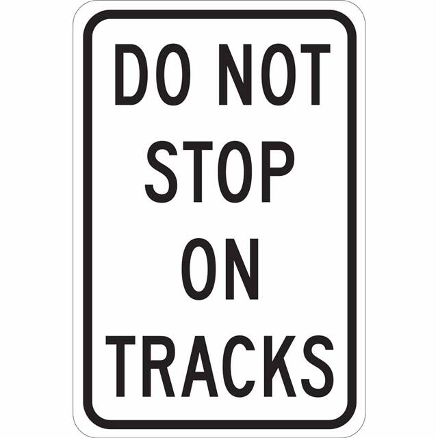 124459 B401 18X12 BLK/WHT DO NOT STOP O