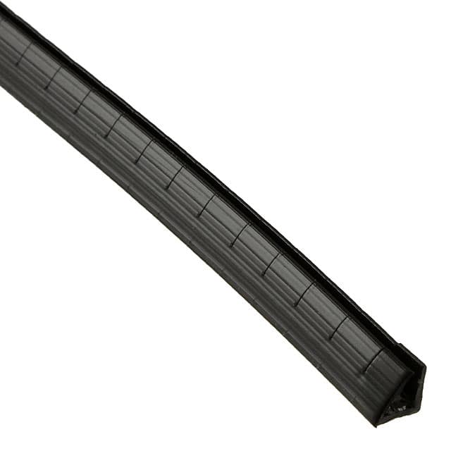 SPGSG-2B GROMMET EDGE SLOT PE BLK 100'
