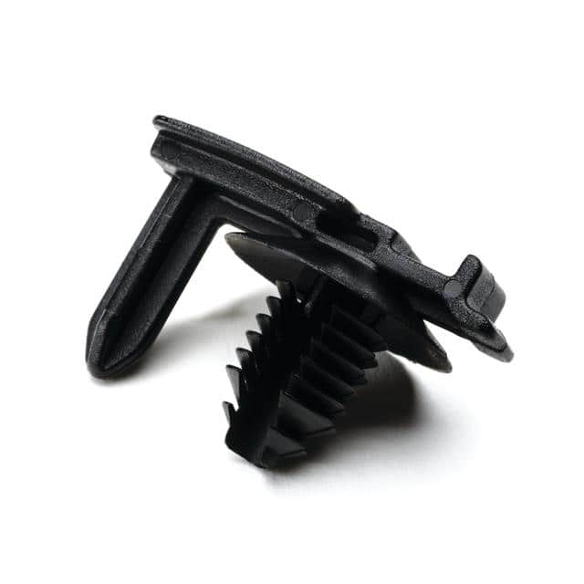 155-30702 CBL CLIP BLACK FIR TREE
