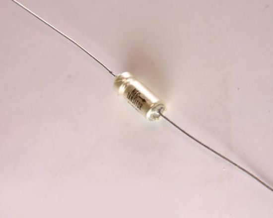 CL65CH400KP3 The NCI CL65CH400KP3 is a ceramic capacitor with RoHS3 compliance. It features an MSL of 1 Unlimited and is REACH unaffected.