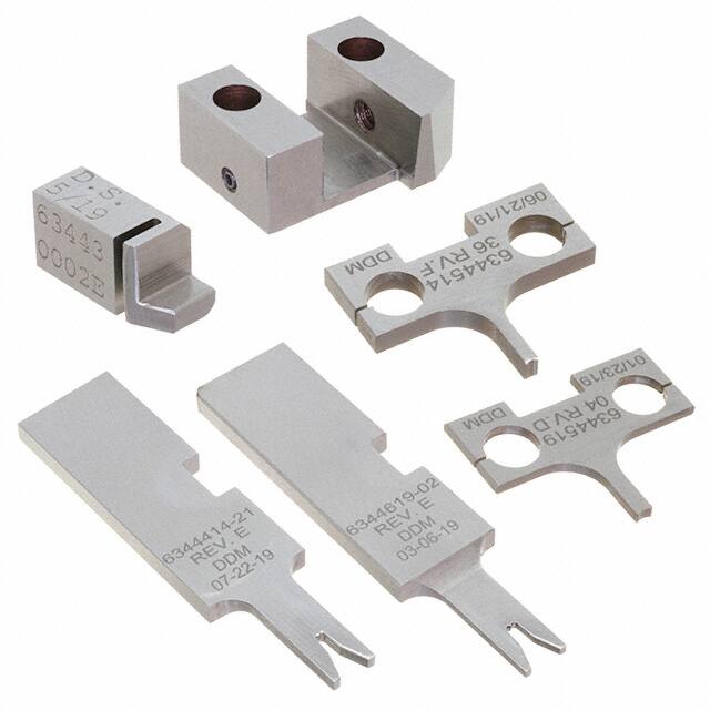 0638608170 TOOL KIT