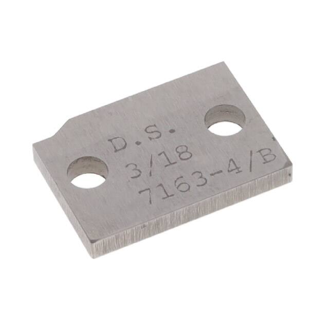 0011172136 7163-4 C/O BLADE REAR