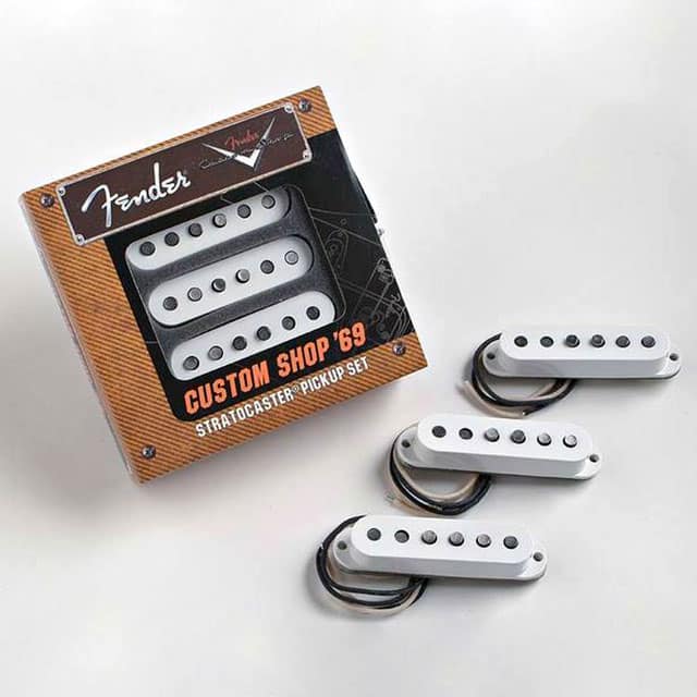 099-2114-000 '69 STRATOCASTER PICKUPS (3)