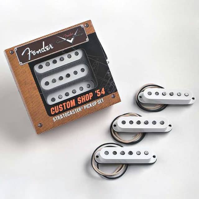 099-2112-000 54 STRATOCASTER PICKUPS (3)