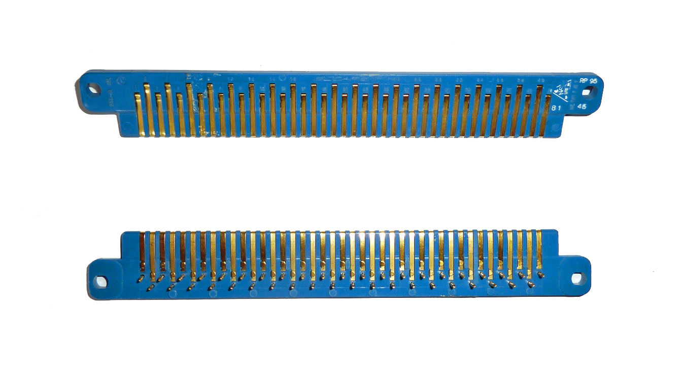 HE701F41Y The Amphenol Socapex HE701F41Y is a 41-position connector designed for PCB mounting with solder termination. It offers RoHS3 compliance.
