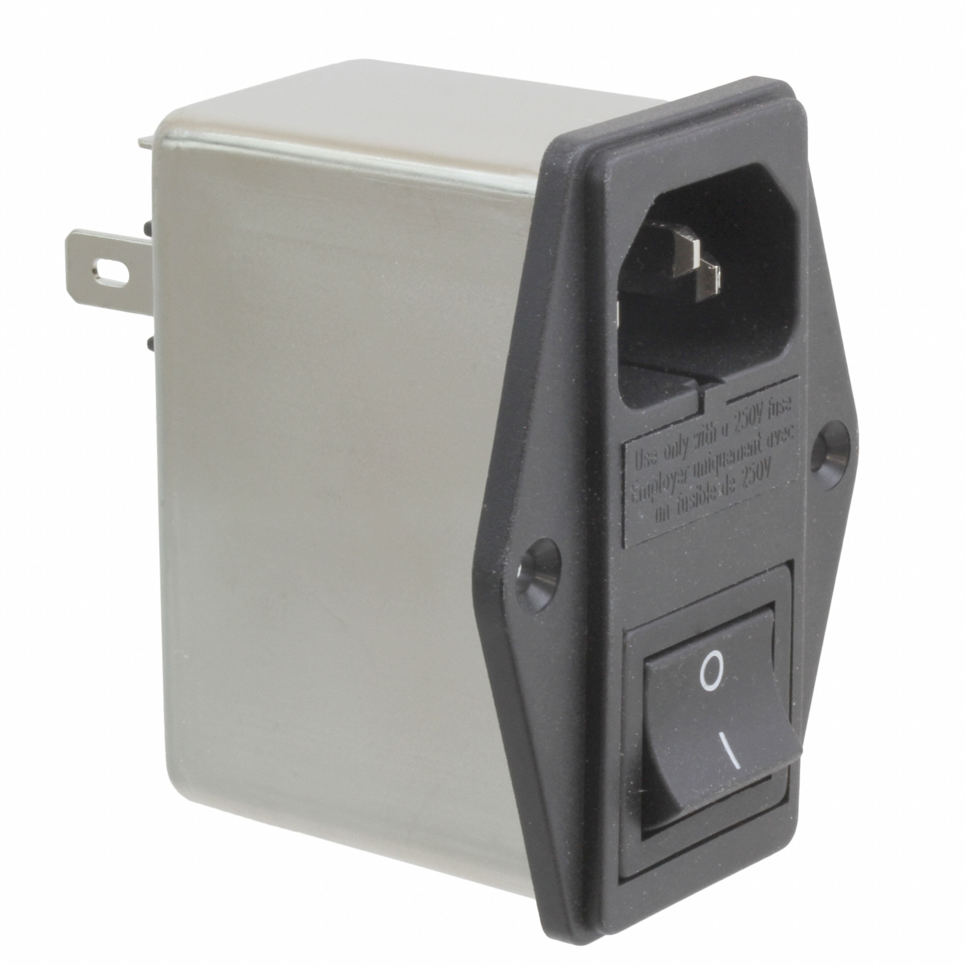 06IB2D PWR ENT MOD RCPT IEC320-C14 PNL