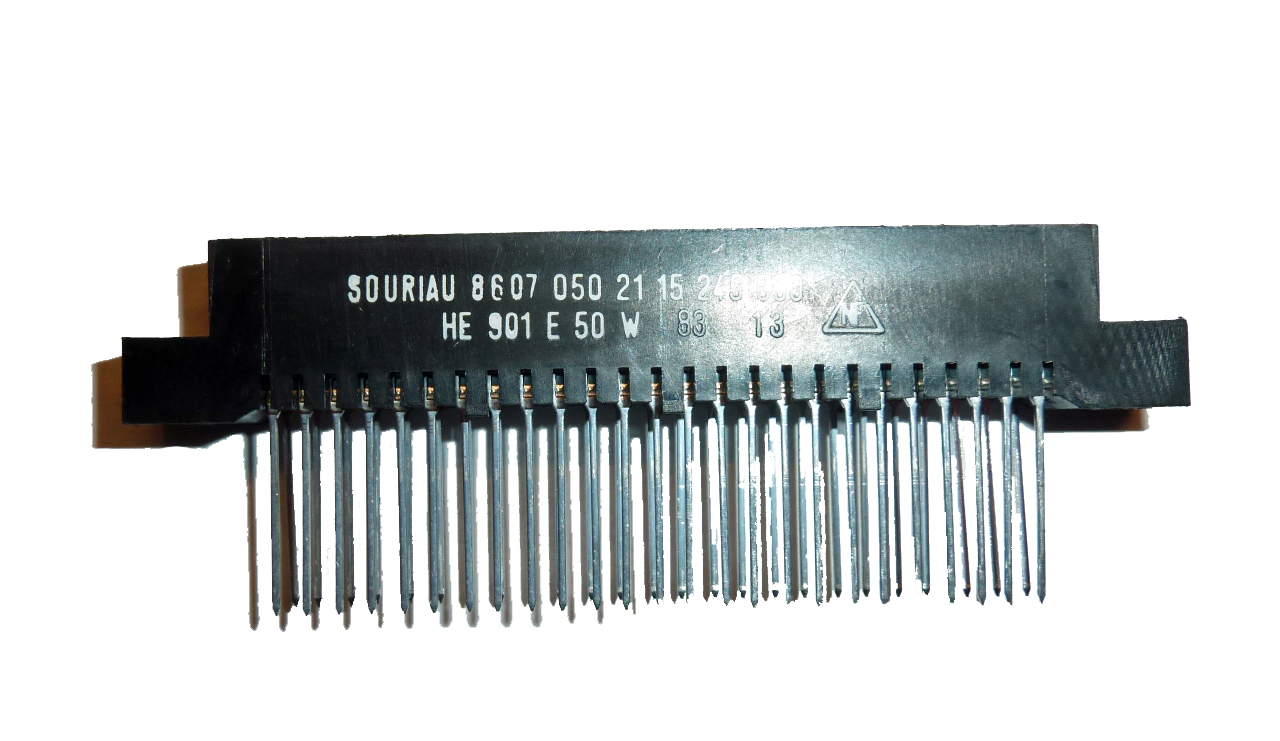 HE901E50Y The Souriau-Sunbank by Eaton HE901E50Y is a terminal strip featuring 50 positions. It offers RoHS3 compliance and an MSL of 1 Unlimited.