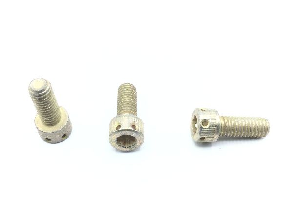 NAS1351-3H8P The NAS1351-3H8P is a socket head cap screw manufactured by Honeywell. It features a 10-32 UNF thread and a steel construction with cadmium plating.