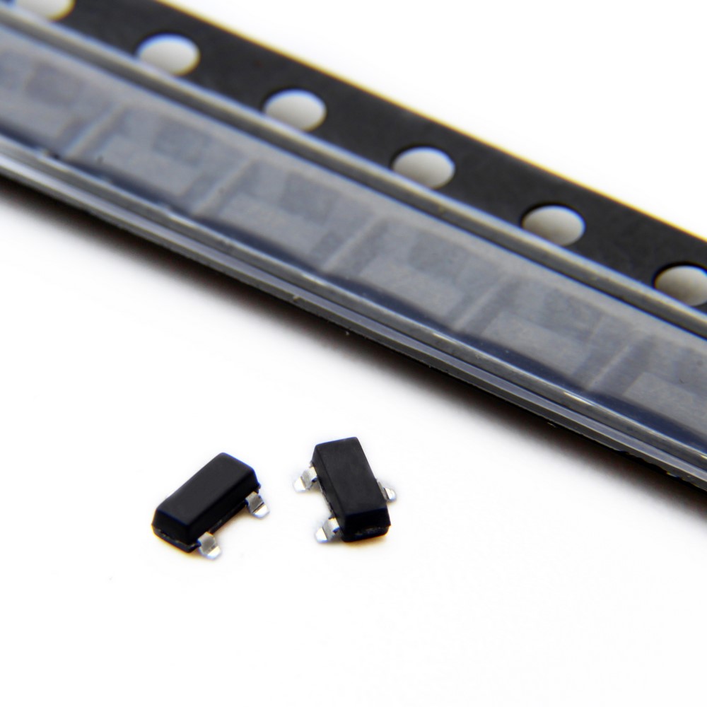 DCB010-TB The Sanyo Denki DCB010-TB is a dual configuration switching diode. It features a 450 mA forward current and an 85 V reverse voltage.