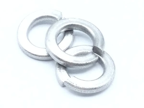 MS35338-137 The MS35338-137 is a split lock washer made of corrosion-resistant stainless steel by KAYTECH I. It features a passivated surface treatment and a split helical-right hand style.