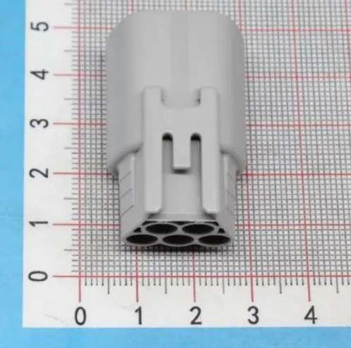 6188-5521 The Sumitomo Electric Industries 6188-5521 is a waterproof wire-to-wire connector. It features copper terminals and an HDR interface type.