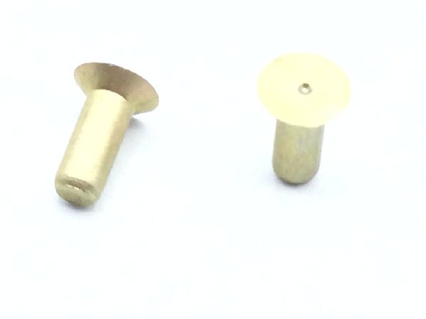 MS20426AD3-4 The MS20426AD3-4 is a solid rivet manufactured by QPL. It features a flush countersunk head style and is made from aluminum alloy 2117.