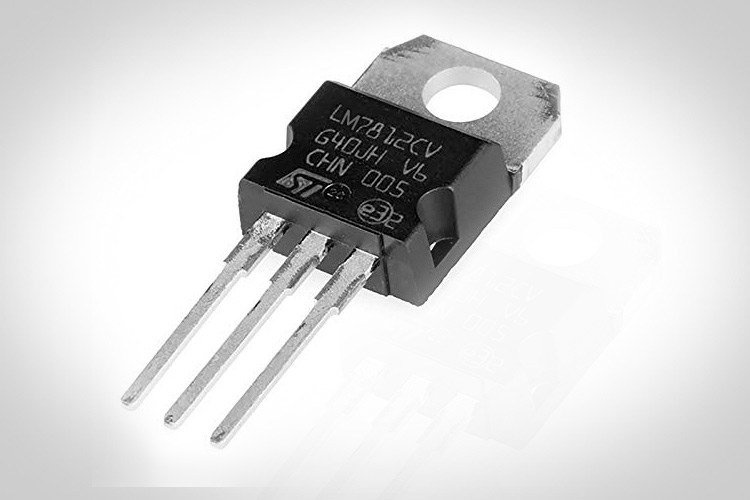 LM7812 The LM7812 is a 12V voltage regulator IC from HTC, designed for various electronic appliances and projects. It provides a fixed regulated output of 12V DC.