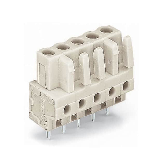 722-135 THT FEMALE HEADER; 0.6 X 1.0 MM