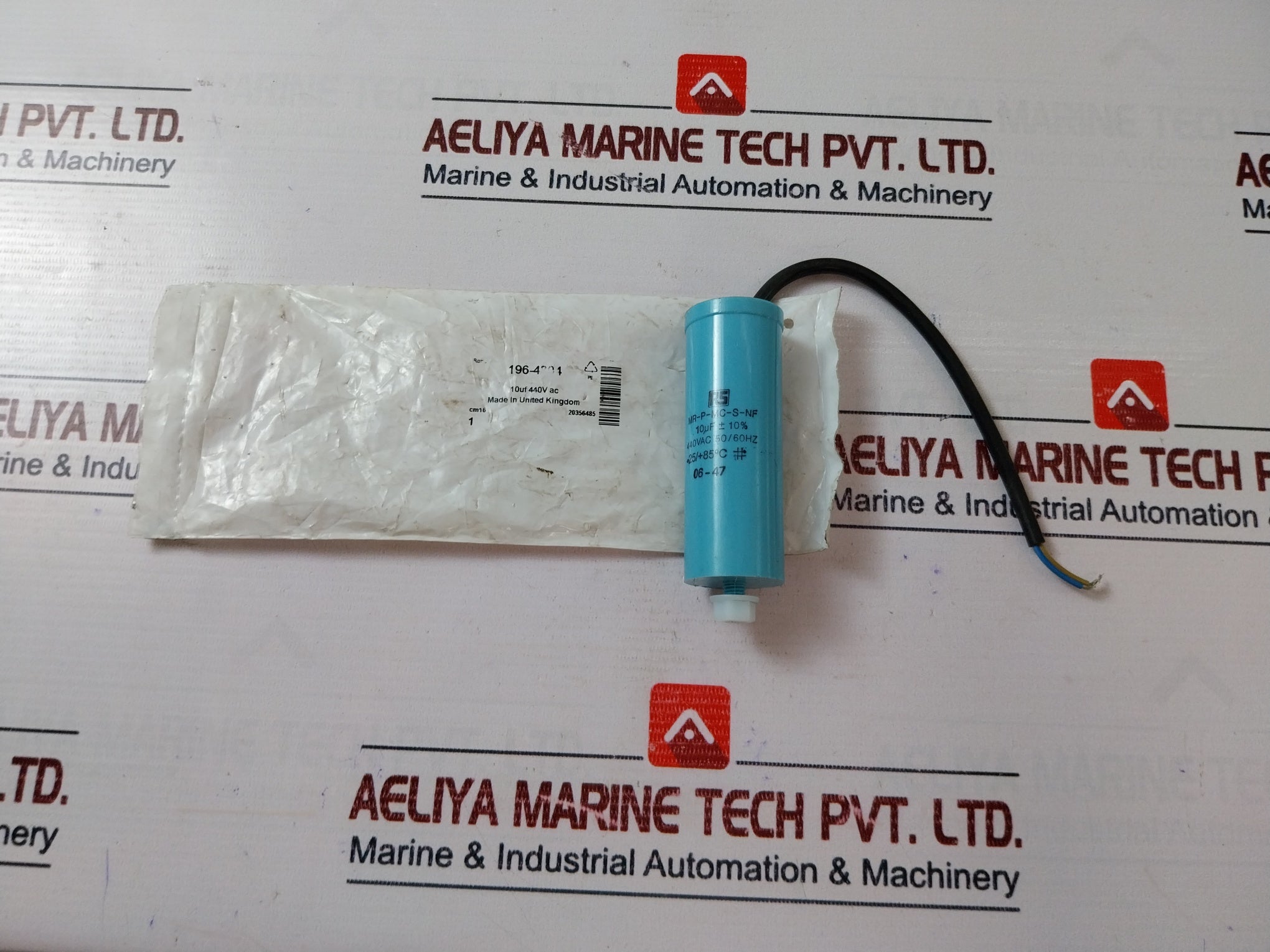 MR-P-MC-S-NF The RS Components MR-P-MC-S-NF is a capacitor with a 10µF capacitance and a 440VAC voltage rating. It operates within a temperature range of -25/+85°C.