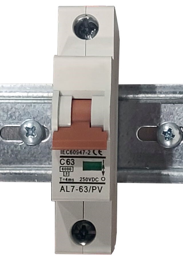 TP-DCDC-1224 The Tycon Systems Inc. TP-DCDC-1224 is an enclosed DC DC converter with 19W power output. It operates with a 9V input voltage and provides 800mA current.