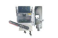 COM0/FHU-S The American Electrical Inc. COM0/FHU-S is a flange-mounted handle designed as an accessory for UTE100 circuit breakers. It functions as a cable operating handle.