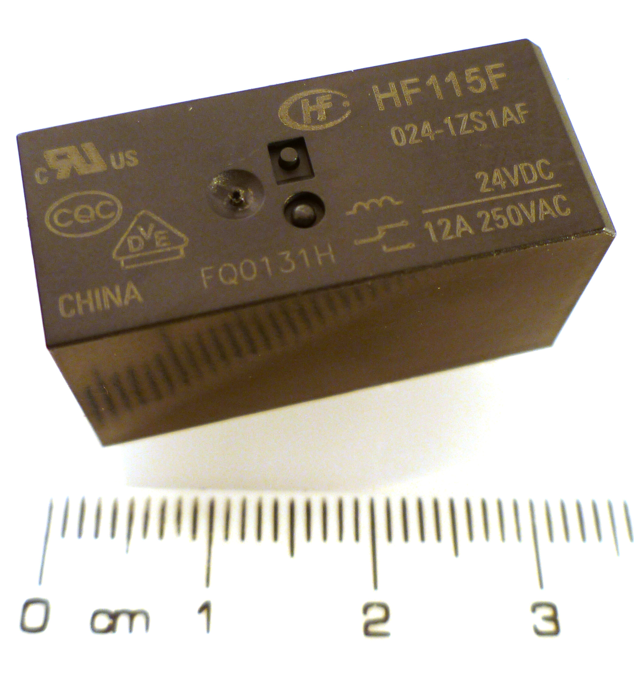 HF115F/024-1ZS1AF This Hongfa HF115F/024-1ZS1AF is a SPDT PCB mount relay with a 24VDC coil and a 16A switching current rating. It features a low profile design.