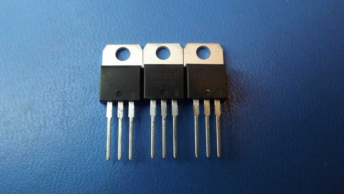 SK625LDTP The Littelfuse SK625LDTP is a Thyristor SCR with a repetitive off-state voltage of 1.6kV and an on-state RMS current of 25A. It is housed in a TO-220AB package.
