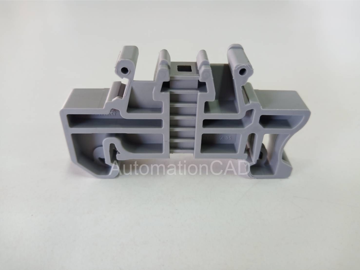 CLIPFIX35 The Phoenix Contact CLIPFIX35 is an end clamp designed for terminal blocks. It measures 9.5 mm in width and 55.6 mm in length.