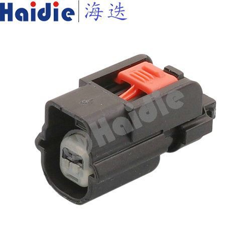 54390239 The Aptiv PLC 54390239 is a 2-pin female electrical cable connector designed for automotive applications. It features a PA66 GF35 material and operates within a temperature range of -40 to 120°C.