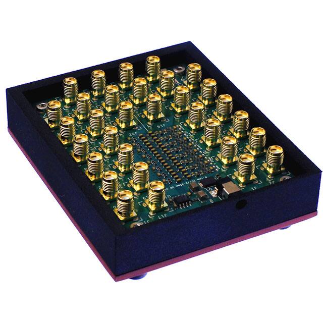FLASH AMP TEST 16-CHANNEL PREAMPLIFIER WITH VAR