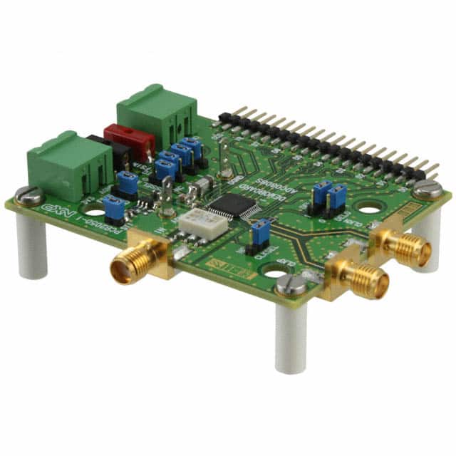 ADC0808S250/DB BOARD DEMO FOR ADC0808S250
