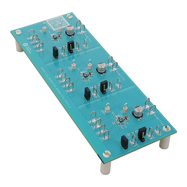 MAXM17712EVKIT# EVKIT FOR MAXM17712