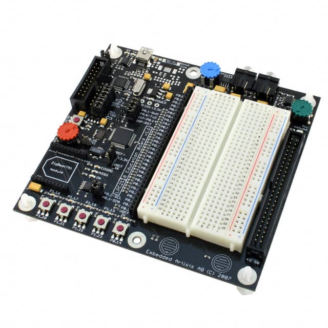 EA-EDU-010 EDUCATION LPC2138 EVAL BRD