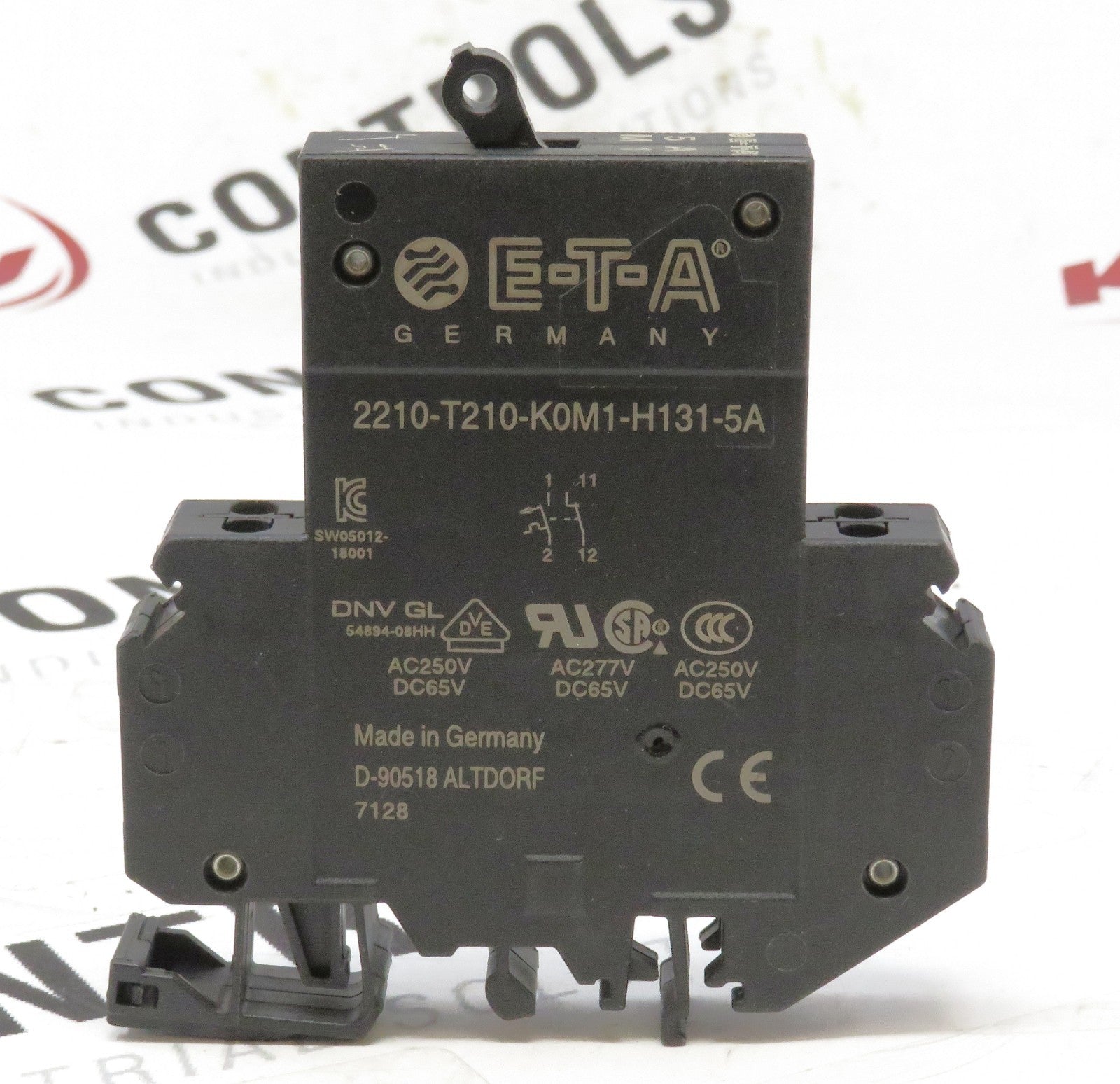 2210-T210-K0M1-H131-5A The E-T-A 2210-T210-K0M1-H131-5A is a 1-pole thermal-magnetic circuit breaker designed for DIN rail mounting. It features a 5A current rating and supports 250VAC/65VDC voltage ratings.