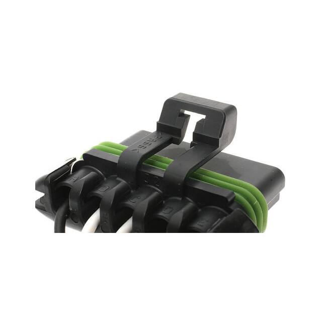 S-620 TAILLIGHT CONNECTOR