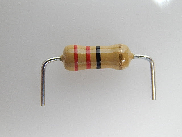 HZ1206E601R-00 The STEWARD HZ1206E601R-00 is a ferrite bead designed for signal filtering applications. It features a 1206 SMD package.