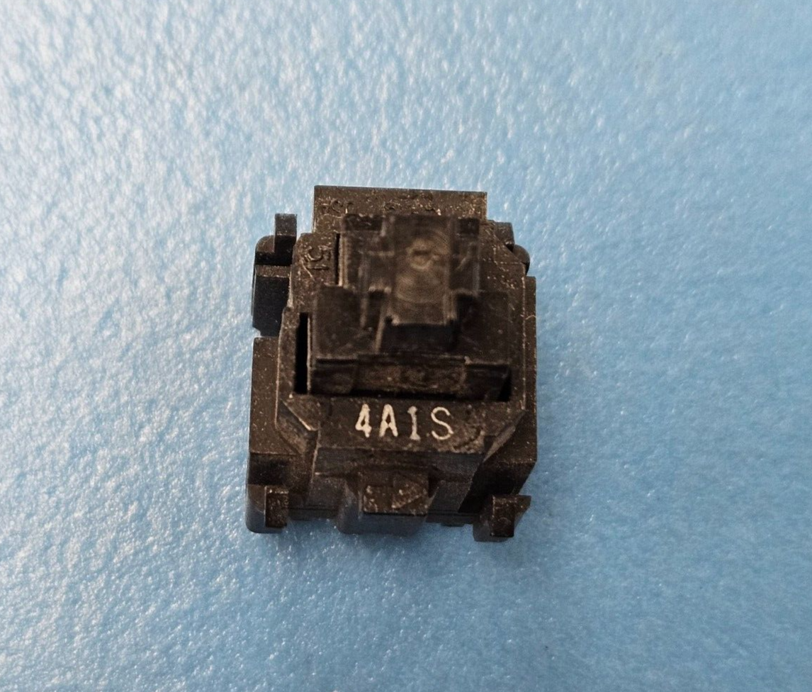1001SD4A1S The Honeywell 1001SD4A1S is a micro switch. It is RoHS3 Compliant, MSL 1 Unlimited, and REACH Unaffected.