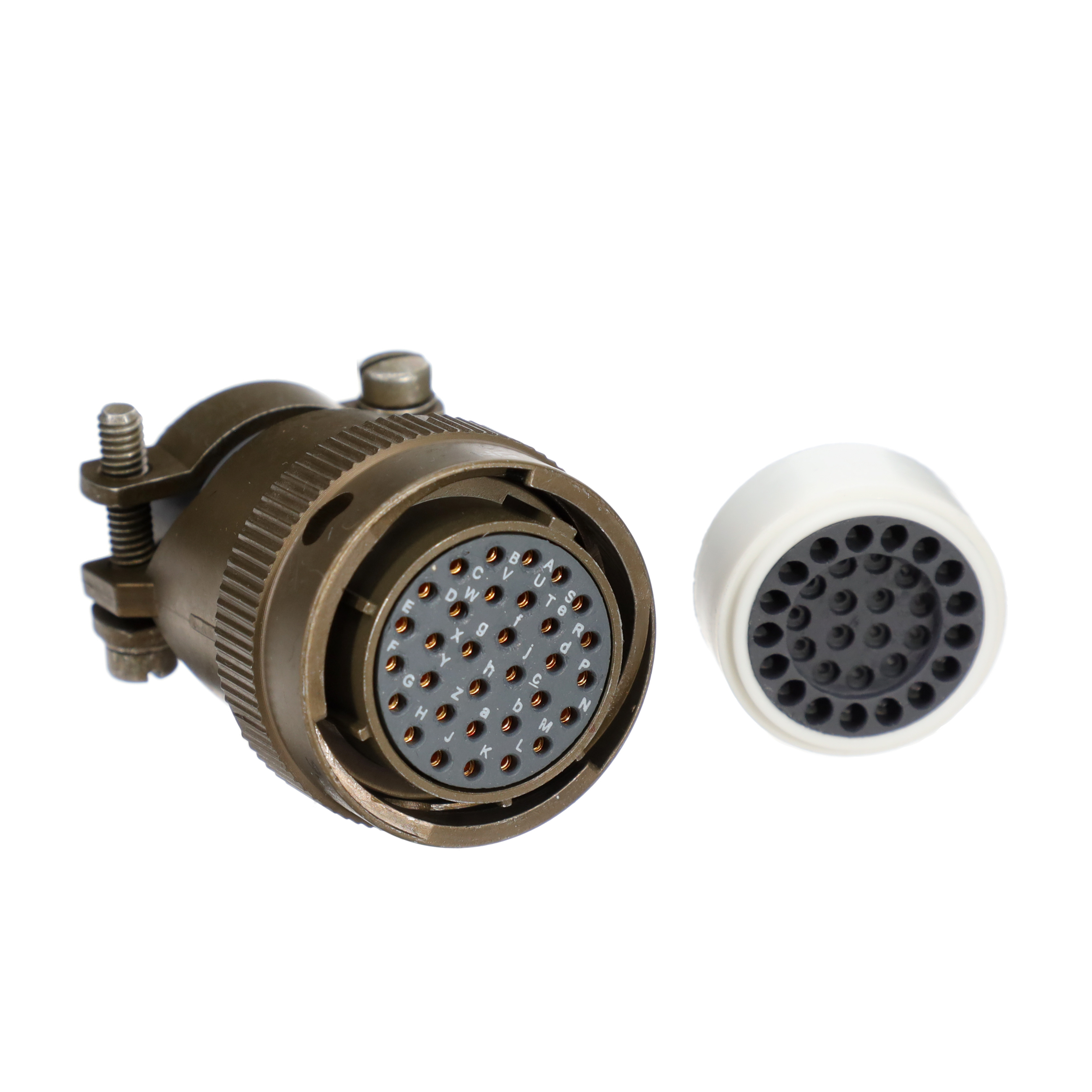 KPT06F18-32S KPT06F18-32S is a circular connector plug from ITT Cannon with 32 female socket positions. It features a solder cup termination, bayonet lock, and gold contacts for reliable performance.