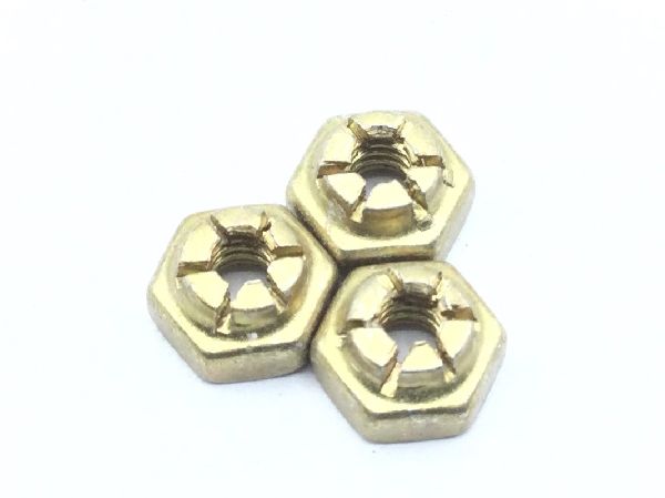 MS21045-04 The MS21045-04 is a self-locking hexagon nut manufactured by QPL. It features a 4-40 thread size and is constructed from steel with cadmium plating.