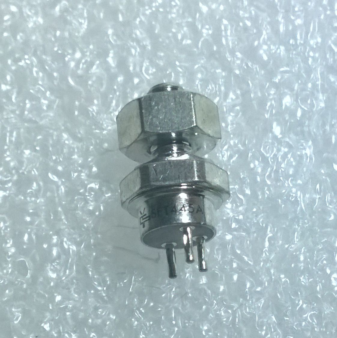 SFT445A The SFT445A is an RF Power Transistor manufactured by SESCOSEM. This is an obsolete and rare model.