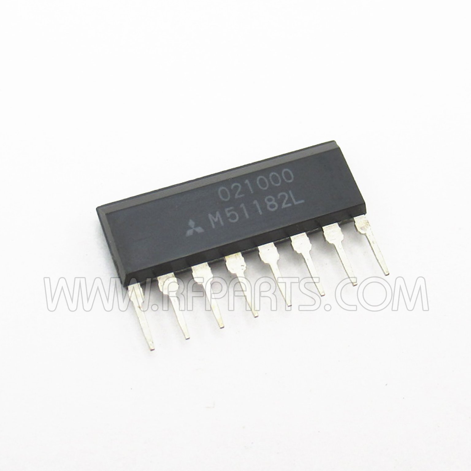 M51182L The Mitsubishi M51182L is a single-channel, medium-power audio amplifier. It operates with a supply voltage range of 4.5V to 5.5V and delivers an output current of 100mA.
