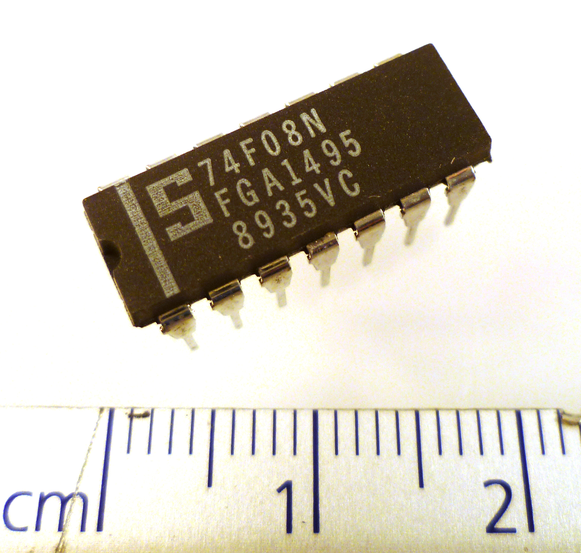 74F08N The Signetics 74F08N is a Quad 2-Input AND Gate with a supply voltage range of 4.5V to 5.5V. It offers a typical propagation delay of 3.4ns and consumes 6mW of power.