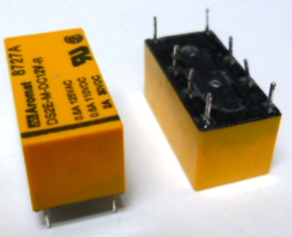 DS2E-M-DC12V The Aromat DS2E-M-DC12V-R is a DPDT 12V reverse polarity relay. It offers a 2A contact current rating and operates within a temperature range of -40 to 70°C.
