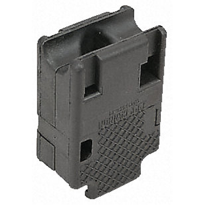 DE115339 ITT Cannon DE115339 is a two-piece D-Sub backshell for 9-position connectors, supporting round cable with 90° and 180° exit options, made of black thermoplastic.