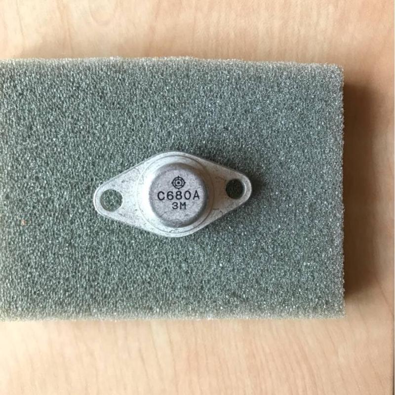 2SC680A The Hitachi 2SC680A is an NPN transistor designed for general-purpose applications. It offers a breakdown voltage of 200V and a continuous collector current of 2A.