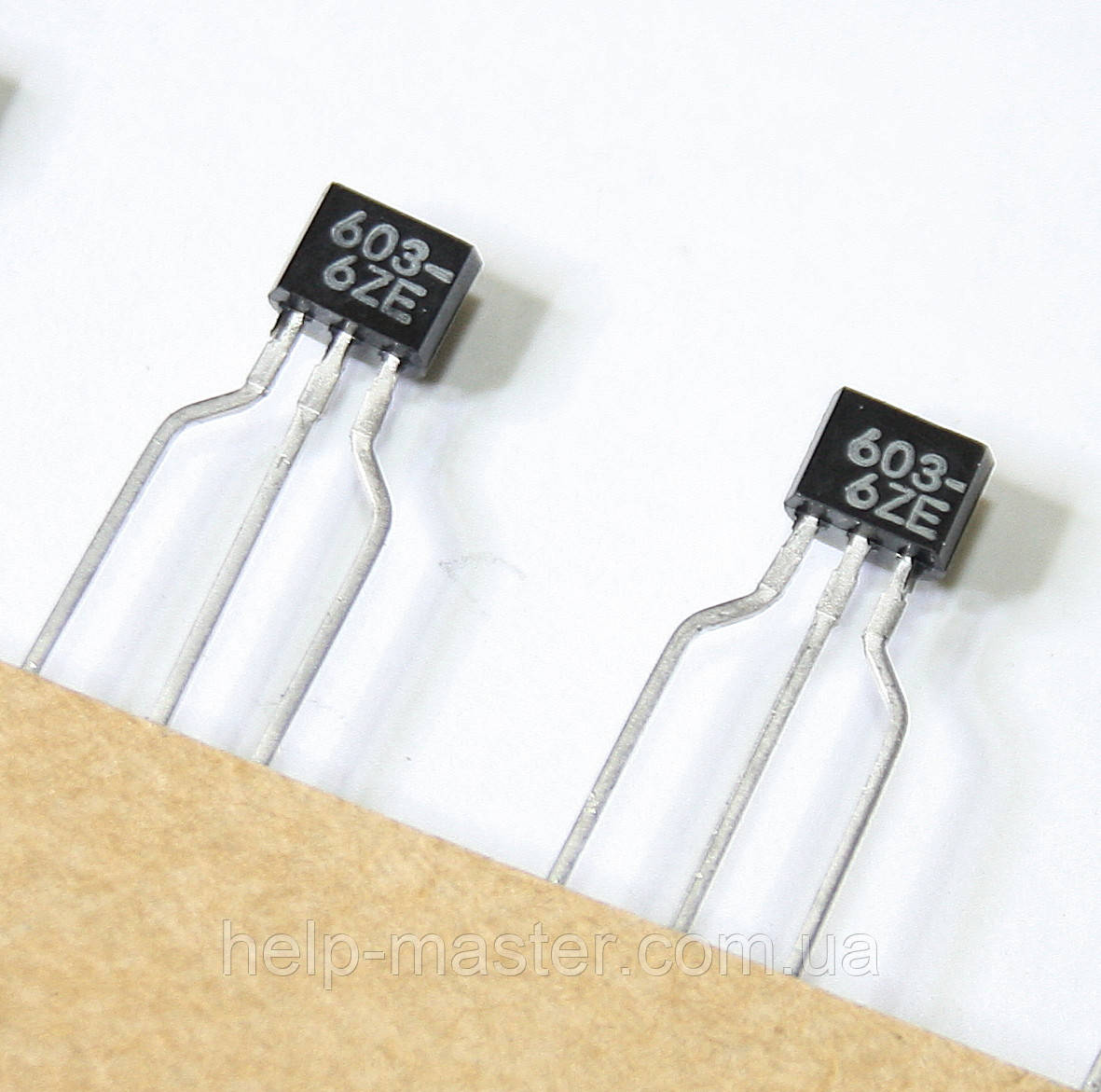 2SC2603E The 2SC2603E is an NPN bipolar transistor from Mitsubishi Electric. It is designed for through-hole mounting and comes in a TO-92 package.