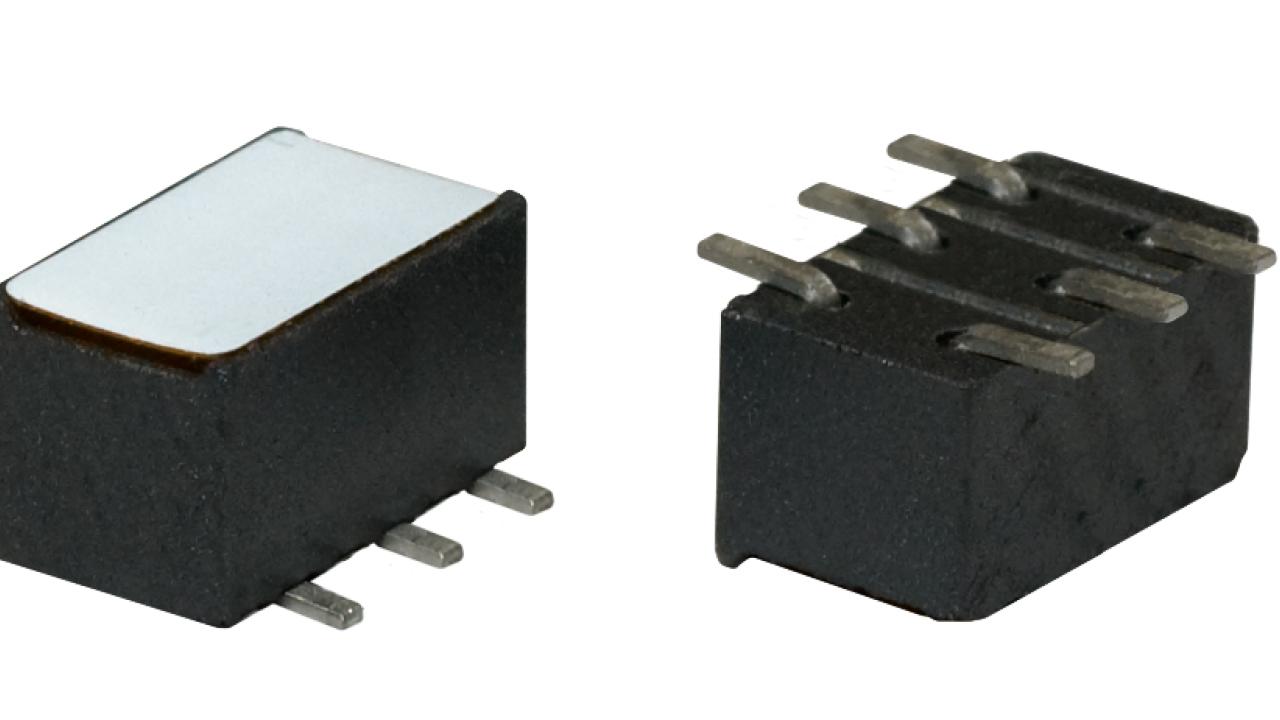 CM4440Z111R-10 Common mode choke with 20A current rating, 110Ω impedance at 100MHz, 3 lines, surface mount package.