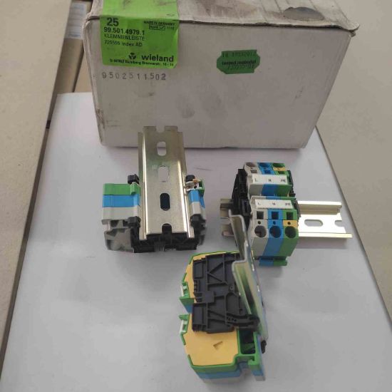 99.501.4979.1 The Wieland Electric 99.501.4979.1 is a terminal strip with RoHS3 compliance and an MSL of 1 Unlimited. It is suitable for a range of electronic applications.