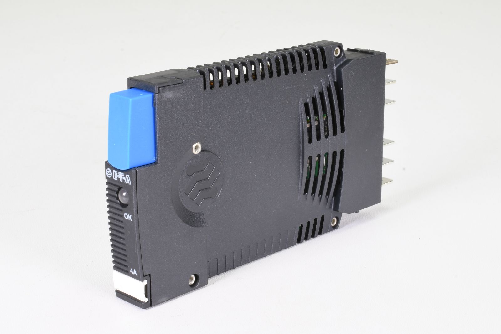 ESS20-002-DC24V-4A The E-T-A ESS20-002-DC24V-4A is an electronic supplementary protector designed for circuit protection. It operates at 24V DC with a 4A current rating.