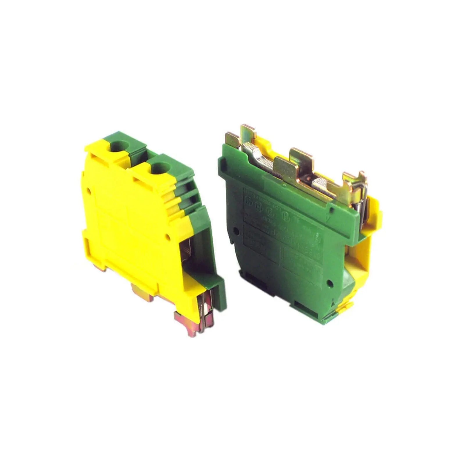 MA2.5/5P The Entrelec MA2.5/5P is a terminal block adapter designed for reliable electrical connections. It features RoHS3 compliance and MSL 1 Unlimited rating.