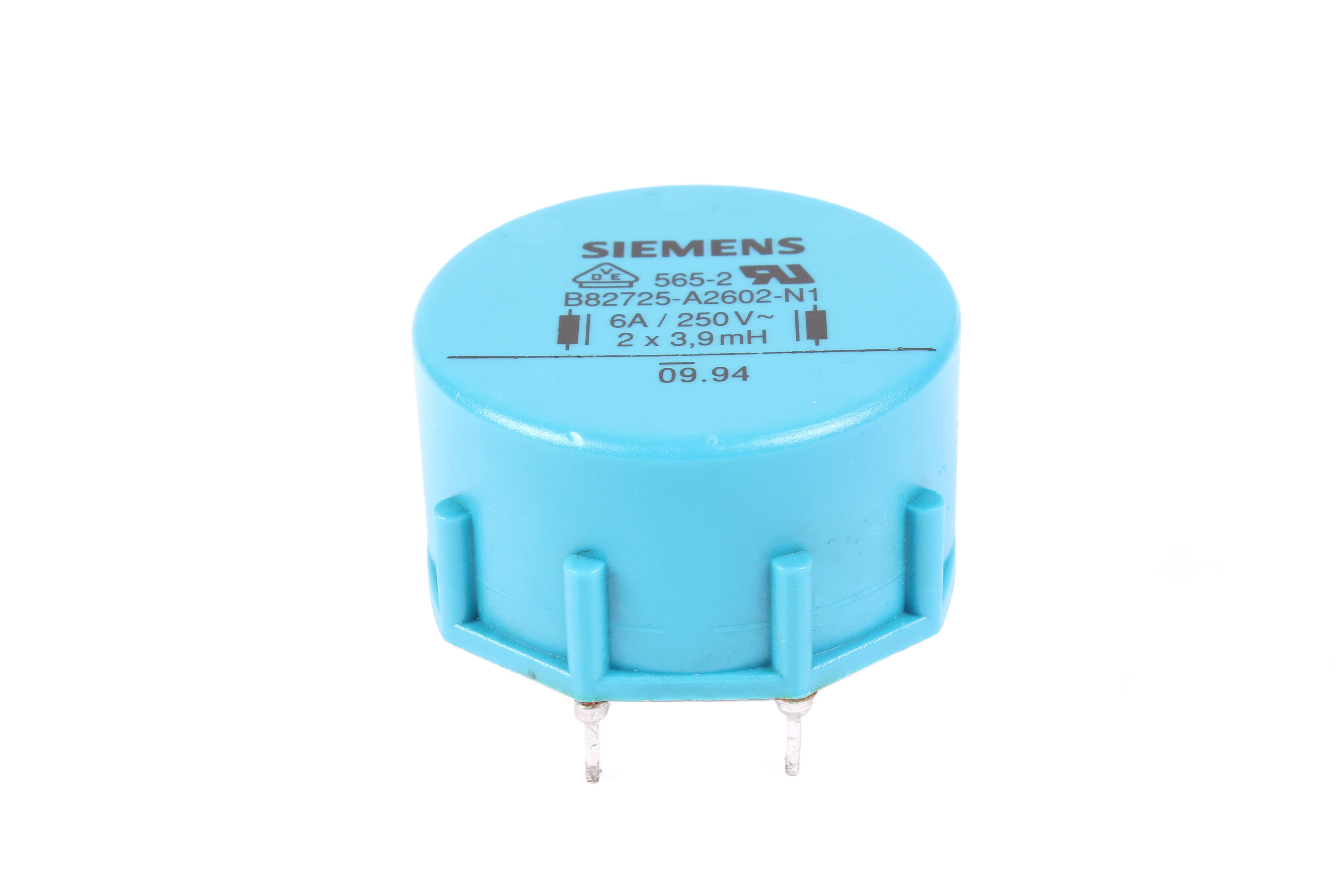B82725-A2602-N1 The Siemens B82725-A2602-N1 is a choke with a voltage rating of 250V and a current rating of 6A. It is RoHS3 Compliant and has an MSL rating of Level 1.